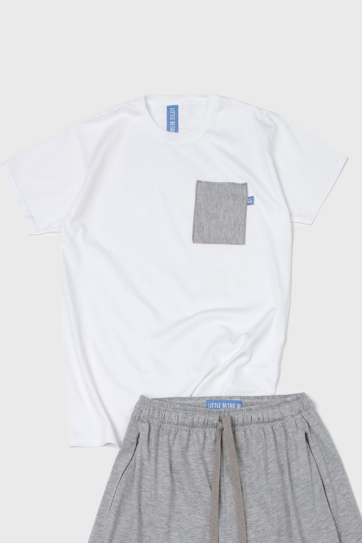 
                  
                    Pijama Corto Punto Gris para Bomba de Insulina Chico
                  
                